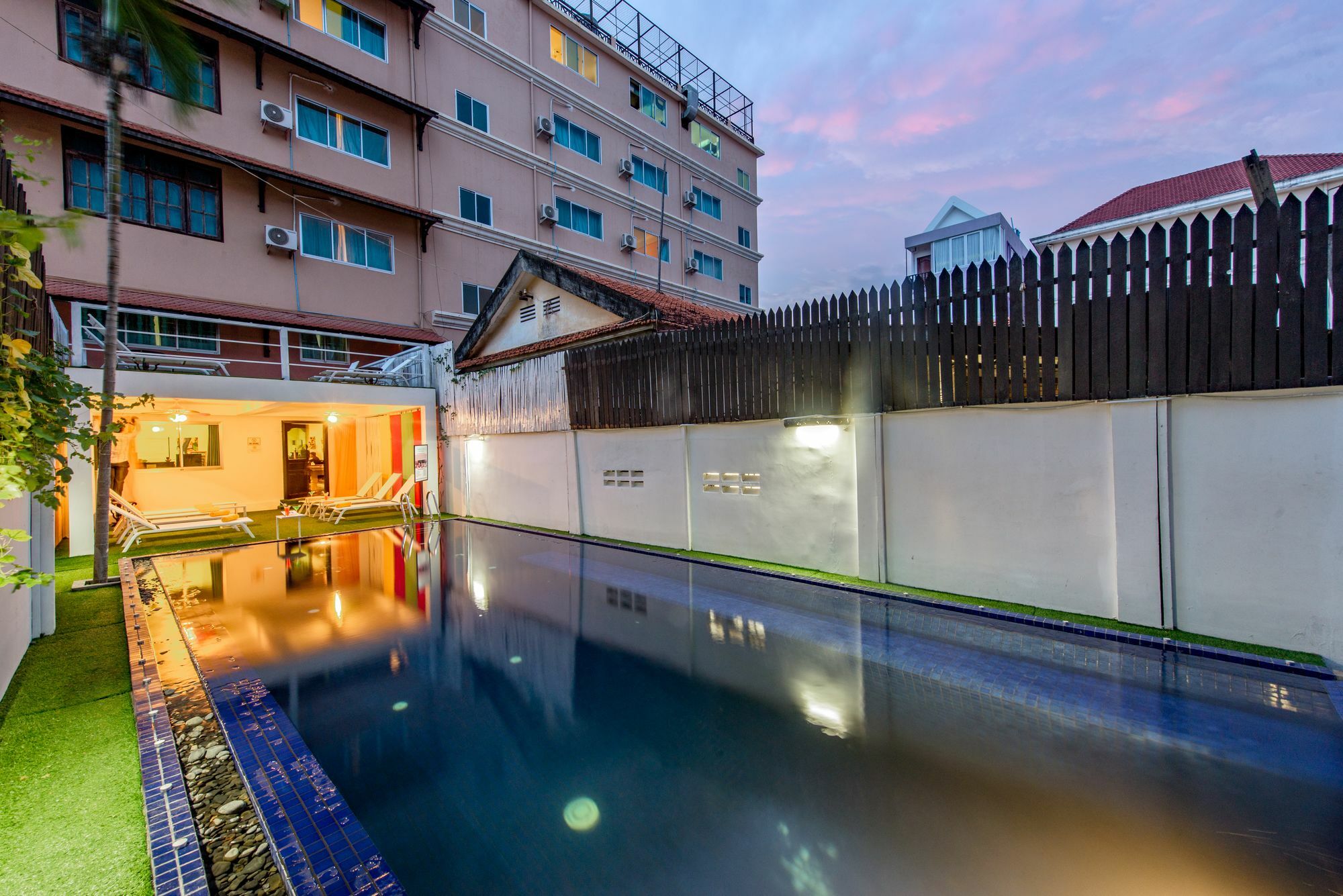 Jk Resident Hotel Siem Reap Exterior foto